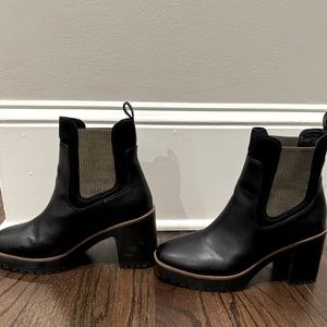 Chinese Laundry Good Day Booties